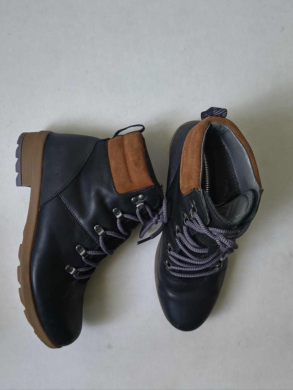 Women’s Black Winter Hiking Boots with Tan Accent - Picture 3 of 10